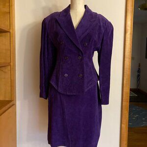 Tarazzia Internationale Double Breasted Blazer W/ Skirt